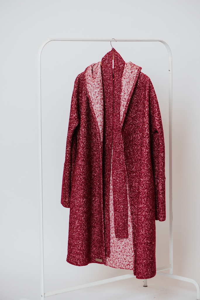 Red bubbles game kimono style wool coat